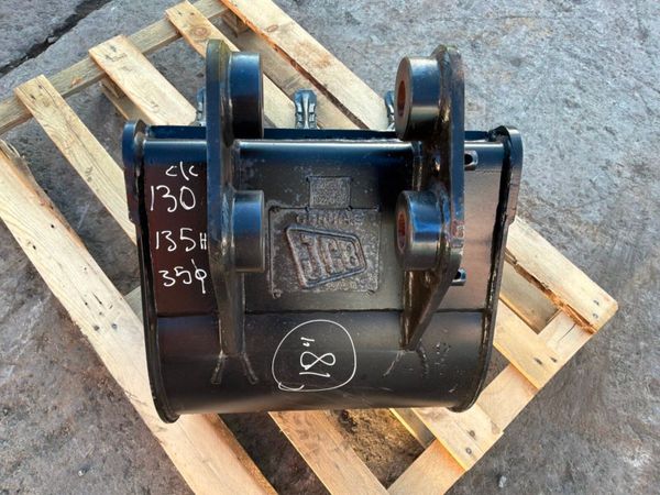 New / unused 18"  JCB  bucket......35mm pins...... 397868141