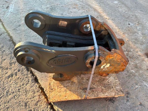 Oriel hydraulic quick hitch.....90mm pins.....2060 397868164