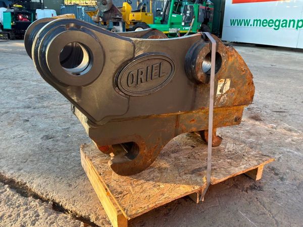 Oriel hydraulic quick hitch.....90mm pins.....2060 397868167