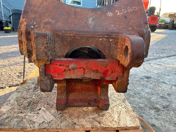 Oriel hydraulic quick hitch.....90mm pins.....2060 397868171