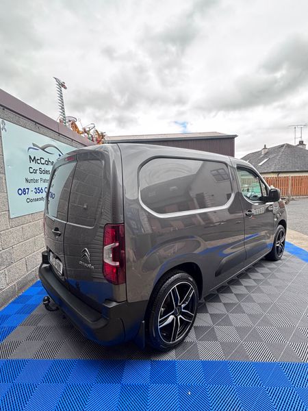Citroen Berlingo 2021 397869650