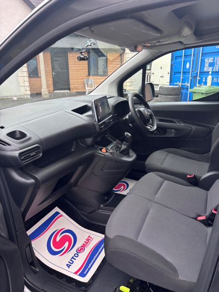 Citroen Berlingo 2021 397869661