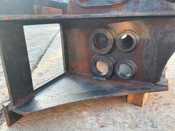 New / unused Pallet fork frame.....65mm / 80mm.... 397874596
