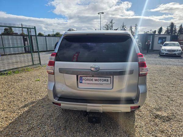 2014 Toyota Land Cruiser, 5 of 16