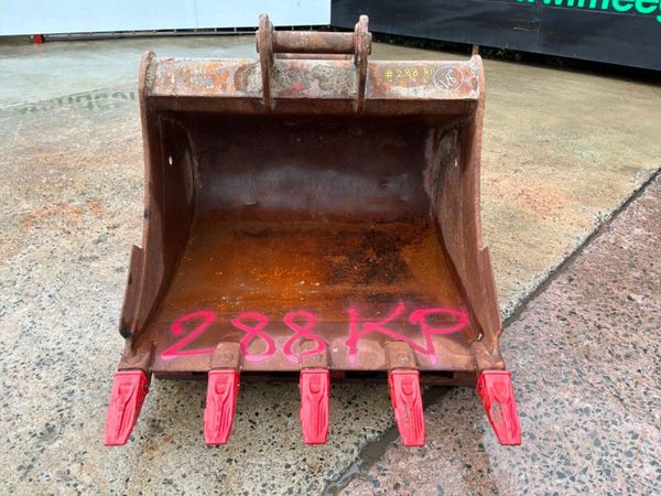 48" Miller digging bucket...new teeth...65mm pins. 397975325