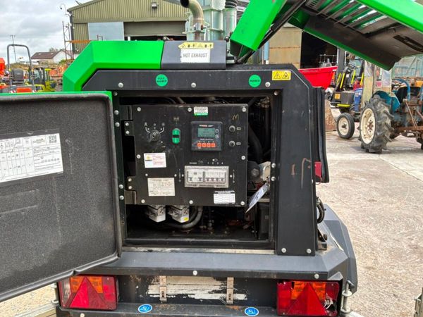 2020 Generac V20 led lighting tower.....9280 hrs.. 397990297