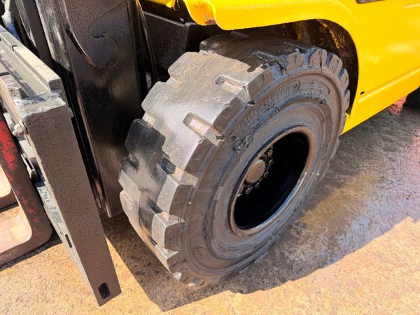 2003 Hyster  5.5 Ton Diesel Forklift  2,954 Hours 397915943