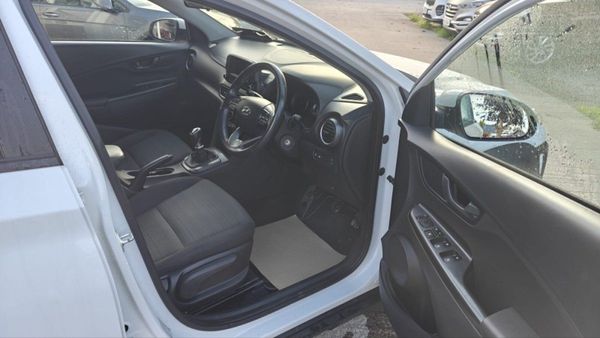 Hyundai KONA Comfort INCL VAT/NEW DOE 398049774
