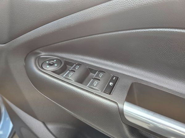 FORD KUGA 2 SEATS VAN // 07/27 CVRT 398051184