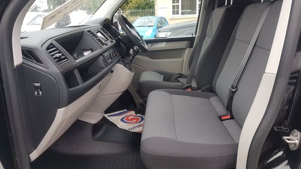 Volkswagen Transporter 2020 LWB AS NEW 102BHP VAT 398063522