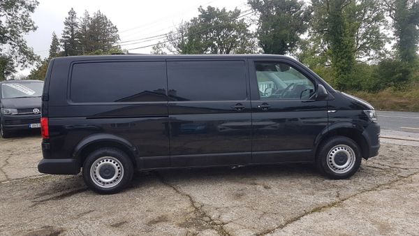 Volkswagen Transporter 2020 LWB AS NEW 102BHP VAT 398063528