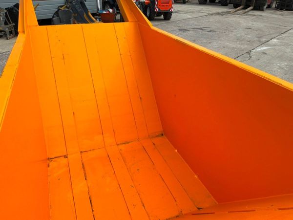 New / unused 5 cubic yard material drag skip.....3 398073958