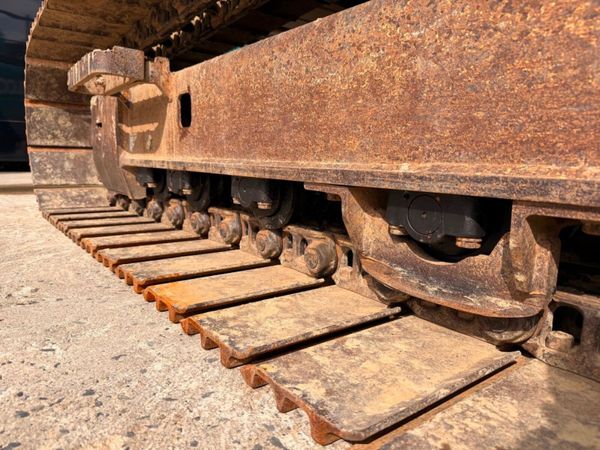 2021 Kobelco SK130LC  4,333 Hours  New Sprockets & 398080066