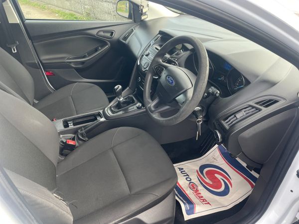 171 Ford Focus 1.5TDCI 2 Seater Van.. Low KMs 398024781