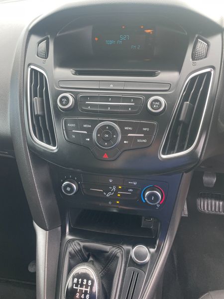 171 Ford Focus 1.5TDCI 2 Seater Van.. Low KMs 398024784