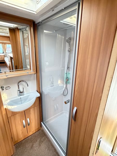 ✨BARGAIN 2013 LUNAR CONQUEST 4 BERTH✨ 398031400