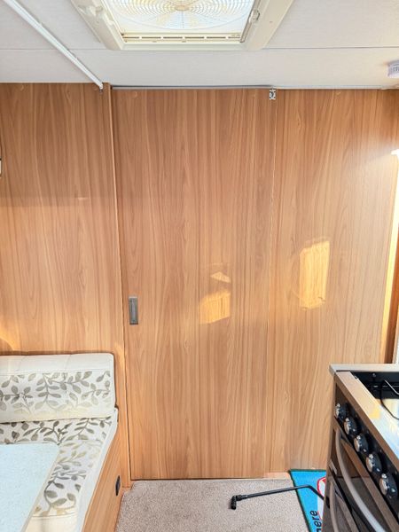 ✨BARGAIN 2013 LUNAR CONQUEST 4 BERTH✨ 398031413