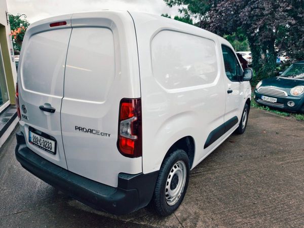Toyota Proace City GX FSH Incl VAT 398156397