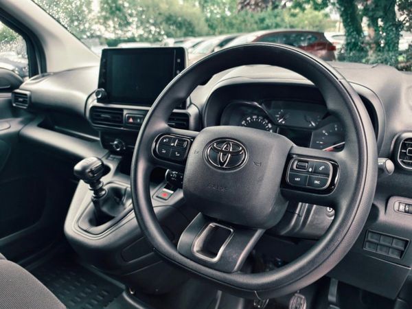 Toyota Proace City GX FSH Incl VAT 398156399