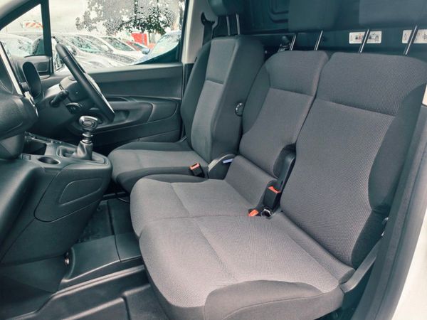 Toyota Proace City GX FSH Incl VAT 398156410