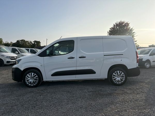 Peugeot Partner LWB 398111110