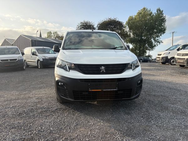 Peugeot Partner LWB 398111118