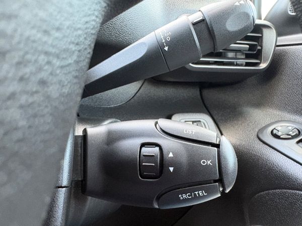 Peugeot Partner LWB 398111129