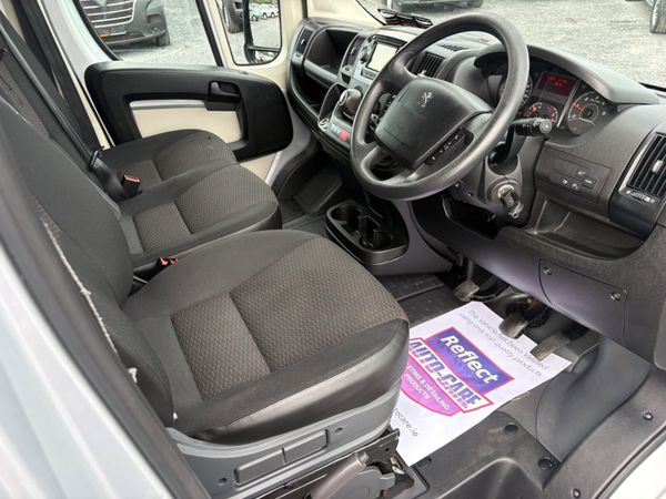 Peugeot Boxer 398111356