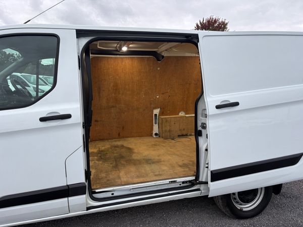 Ford Transit Custom 398111585