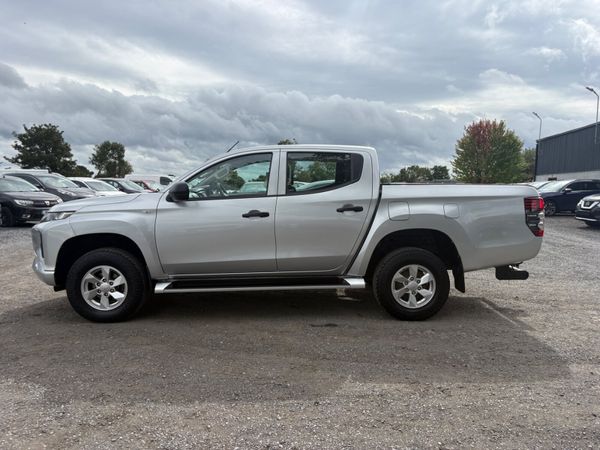 Mitsubishi L200 398112505