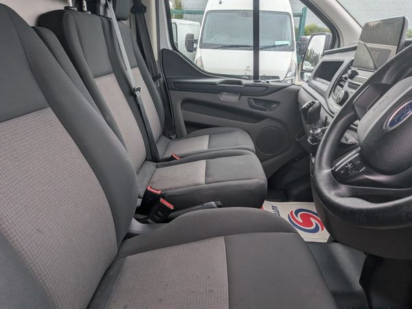 Ford Transit Custom 2023 398138716
