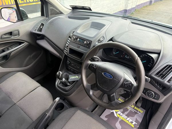 Ford Transit 2019 398265452