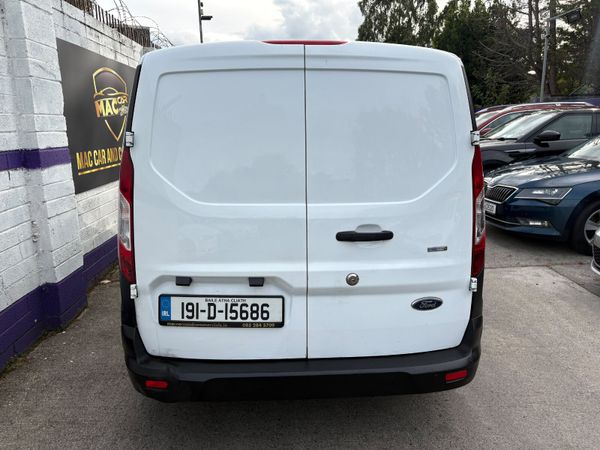 Ford Transit 2019 398265453