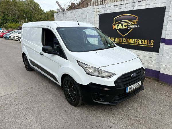 Ford Transit 2019 398265454