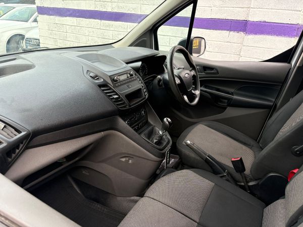 Ford Transit 2019 398265460