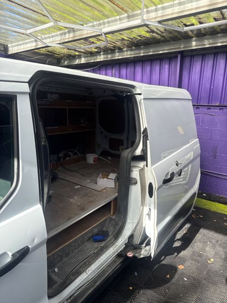 Ford Transit 2019 398265503