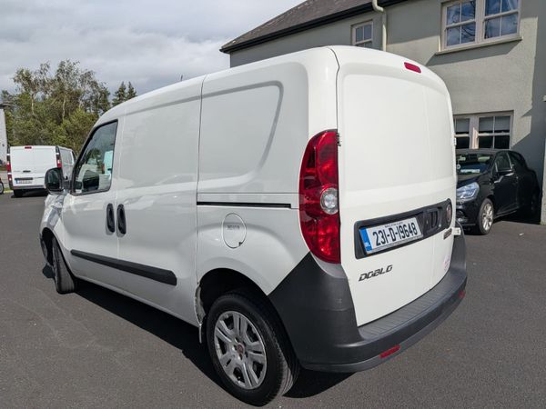 Fiat Doblo 2023 398282746