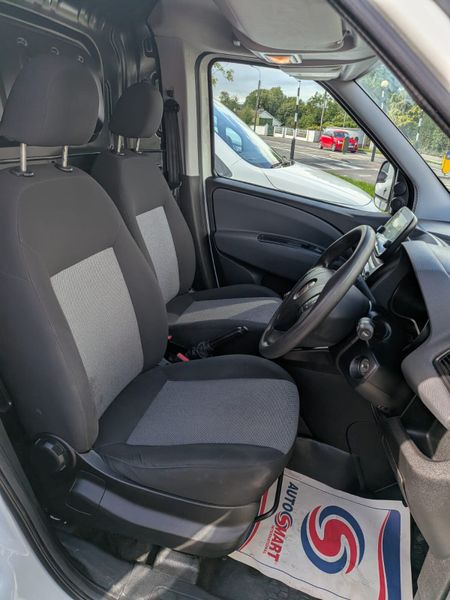Fiat Doblo 2023 398283169