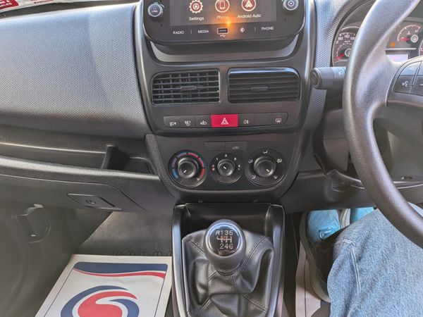 Fiat Doblo 2023 398283170