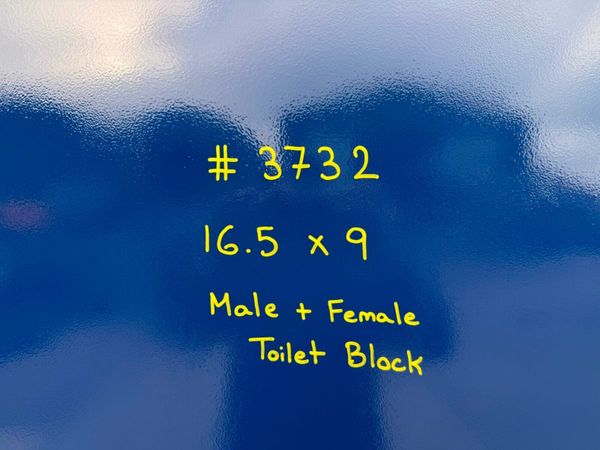 16 x 9  male / female toilet block unit ....3732 398290788
