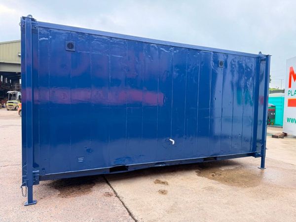 16 x 9  male / female toilet block unit ....3732 398290826