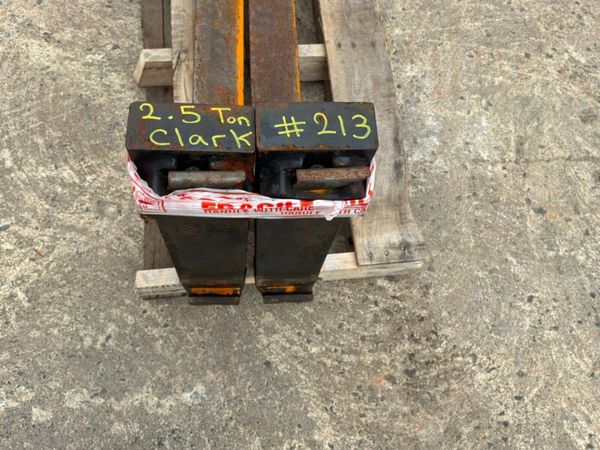 16" sliding  forks / Class 2 .....2.5 ton forklift 398295636