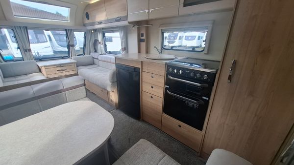 Elddis Avante 6 Berth Caravan 398346594