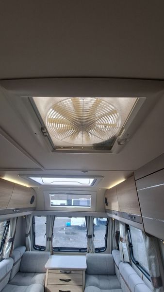 Elddis Avante 6 Berth Caravan 398346603