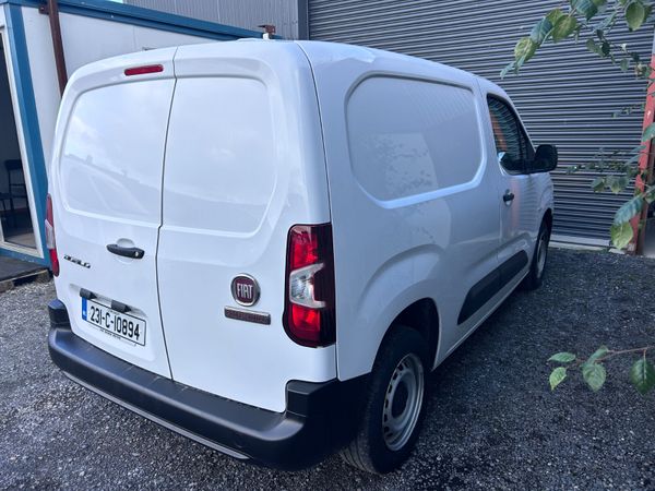 2023 Fiat Doblo - 29’000 kms! 398394158