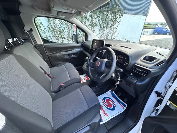 2023 Fiat Doblo - 29’000 kms! 398394232