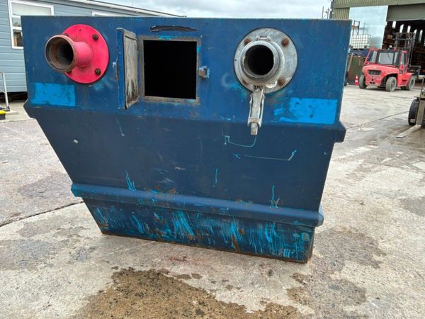5mt3 silt retention / water separator skip....781. 398307259