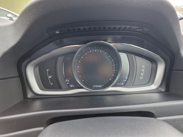 2016 Volvo V70 Estate D4 Auto READ AD 398449740