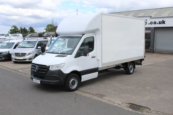 luton van with tail lift | 235 Ads in Commercials For Sale in Ireland ...