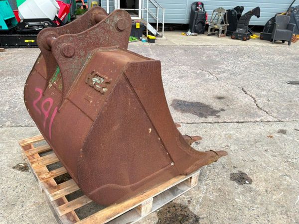 48" digging bucket....65mm pins....291kp. 398401679